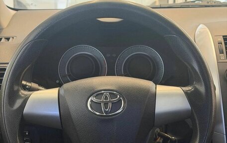Toyota Corolla, 2011 год, 1 100 000 рублей, 17 фотография