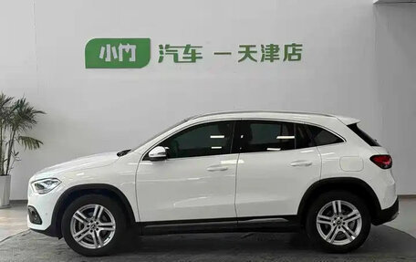 Mercedes-Benz GLA, 2022 год, 1 955 000 рублей, 2 фотография