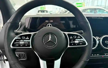Mercedes-Benz GLA, 2022 год, 1 955 000 рублей, 7 фотография