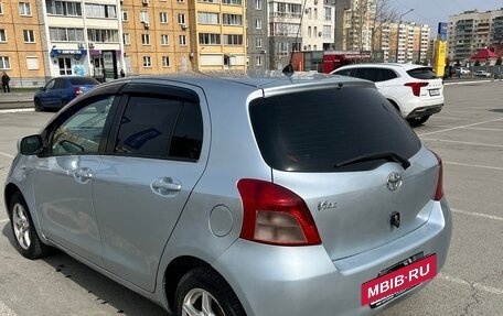 Toyota Vitz, 2005 год, 330 000 рублей, 3 фотография