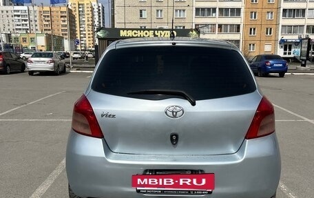 Toyota Vitz, 2005 год, 330 000 рублей, 5 фотография