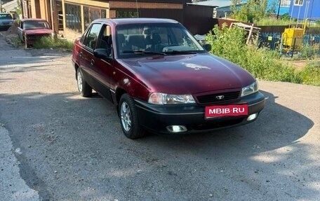 Daewoo Nexia I рестайлинг, 1999 год, 145 000 рублей, 1 фотография