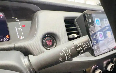 Honda Fit, 2021 год, 885 000 рублей, 16 фотография