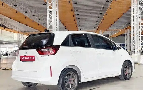 Honda Fit, 2021 год, 885 000 рублей, 13 фотография