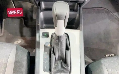 Honda Fit, 2021 год, 885 000 рублей, 19 фотография