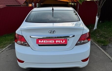 Hyundai Solaris II рестайлинг, 2011 год, 705 000 рублей, 4 фотография