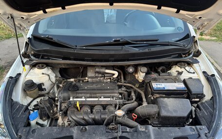 Hyundai Solaris II рестайлинг, 2011 год, 705 000 рублей, 8 фотография