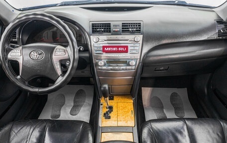 Toyota Camry, 2006 год, 899 000 рублей, 10 фотография
