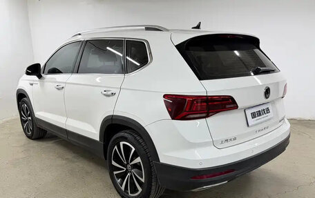 Volkswagen Tharu, 2023 год, 1 500 000 рублей, 4 фотография