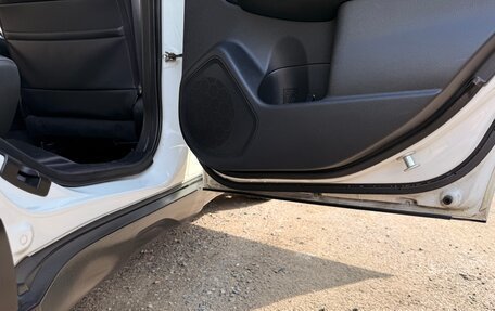 Subaru Outback IV рестайлинг, 2017 год, 2 050 000 рублей, 21 фотография