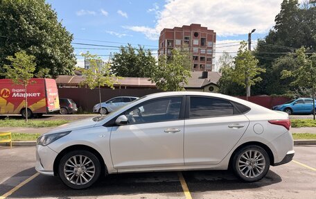 Hyundai Solaris II рестайлинг, 2021 год, 1 400 000 рублей, 4 фотография