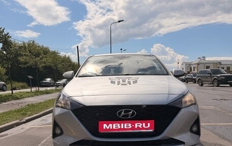 Hyundai Solaris II рестайлинг, 2021 год, 1 400 000 рублей, 6 фотография