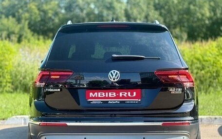 Volkswagen Tiguan II, 2017 год, 2 450 000 рублей, 6 фотография