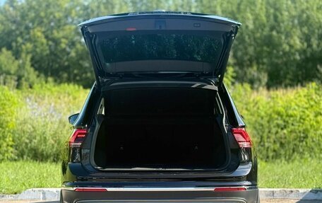 Volkswagen Tiguan II, 2017 год, 2 450 000 рублей, 20 фотография