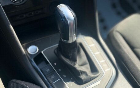 Volkswagen Tiguan II, 2017 год, 2 450 000 рублей, 21 фотография