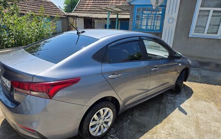 Hyundai Solaris II рестайлинг, 2019 год, 1 300 000 рублей, 4 фотография
