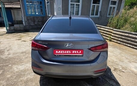 Hyundai Solaris II рестайлинг, 2019 год, 1 300 000 рублей, 3 фотография