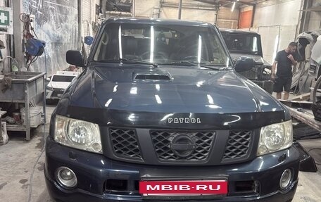 Nissan Patrol, 2008 год, 2 800 000 рублей, 39 фотография