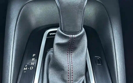 Toyota Corolla, 2023 год, 1 599 000 рублей, 17 фотография