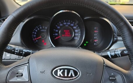 KIA Rio III рестайлинг, 2012 год, 900 000 рублей, 13 фотография
