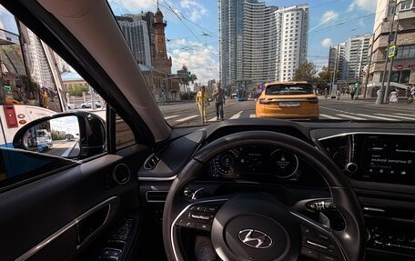 Hyundai Sonata VIII, 2021 год, 2 700 000 рублей, 3 фотография