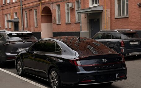 Hyundai Sonata VIII, 2021 год, 2 700 000 рублей, 4 фотография
