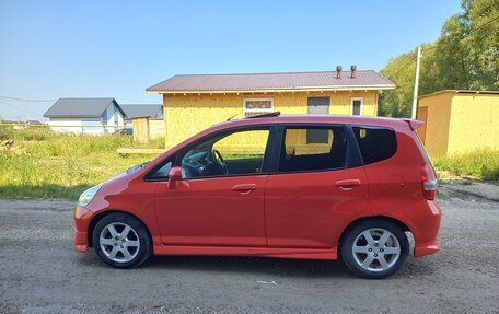 Honda Fit III, 2001 год, 350 000 рублей, 6 фотография