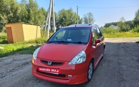 Honda Fit III, 2001 год, 350 000 рублей, 3 фотография