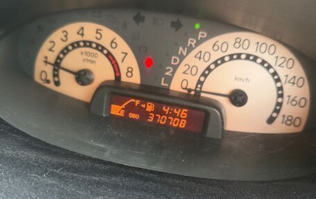 Toyota FunCargo, 2002 год, 270 000 рублей, 6 фотография