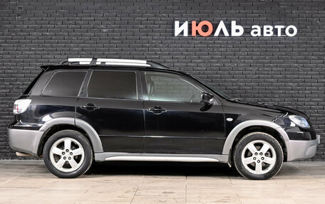 Mitsubishi Outlander III рестайлинг 3, 2005 год, 585 000 рублей, 9 фотография