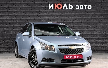 Chevrolet Cruze II, 2010 год, 580 000 рублей, 3 фотография