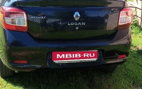 Renault Logan II, 2015 год, 650 000 рублей, 5 фотография