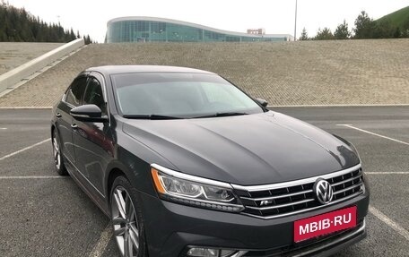 Volkswagen Passat B8 рестайлинг, 2016 год, 1 800 000 рублей, 1 фотография