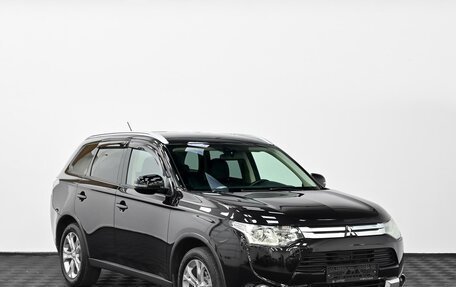 Mitsubishi Outlander III рестайлинг 3, 2014 год, 1 165 000 рублей, 1 фотография