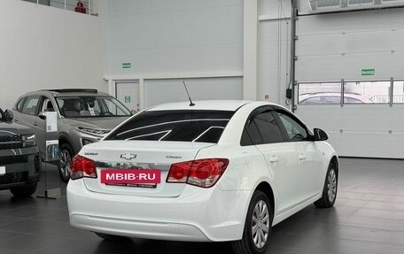 Chevrolet Cruze II, 2013 год, 900 000 рублей, 4 фотография