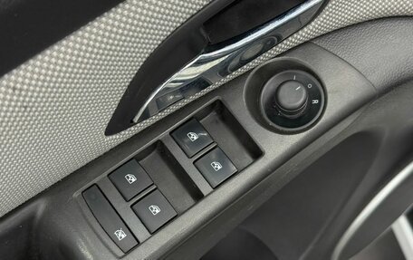 Chevrolet Cruze II, 2013 год, 900 000 рублей, 9 фотография