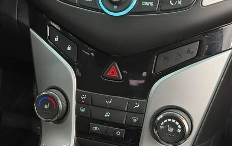 Chevrolet Cruze II, 2013 год, 900 000 рублей, 19 фотография