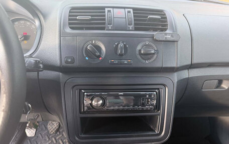 Skoda Fabia II, 2014 год, 490 000 рублей, 13 фотография