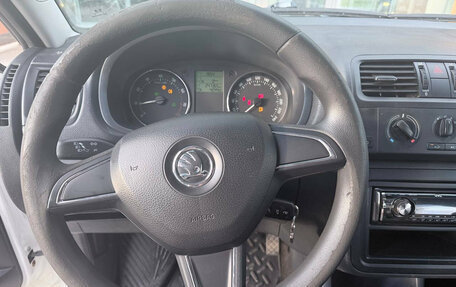 Skoda Fabia II, 2014 год, 490 000 рублей, 10 фотография