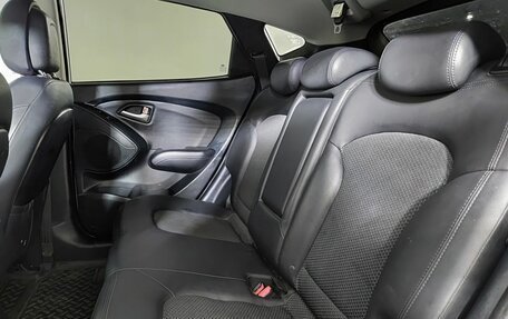 Hyundai ix35 I рестайлинг, 2012 год, 1 350 000 рублей, 15 фотография