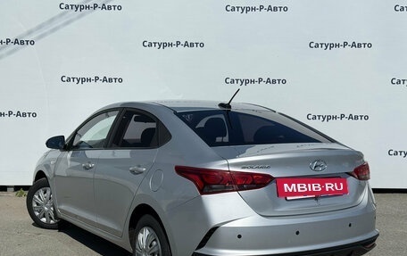 Hyundai Solaris II рестайлинг, 2021 год, 1 350 000 рублей, 4 фотография