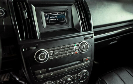 Land Rover Freelander II рестайлинг 2, 2014 год, 2 100 000 рублей, 17 фотография