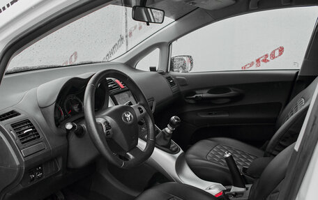 Toyota Auris II, 2012 год, 970 000 рублей, 10 фотография