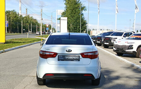 KIA Rio III рестайлинг, 2014 год, 684 000 рублей, 10 фотография