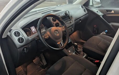 Volkswagen Tiguan I, 2013 год, 1 990 000 рублей, 4 фотография