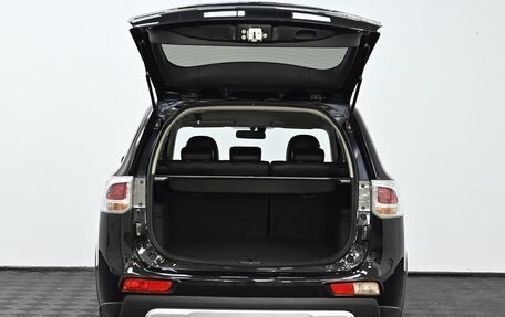 Mitsubishi Outlander III рестайлинг 3, 2014 год, 1 165 000 рублей, 13 фотография