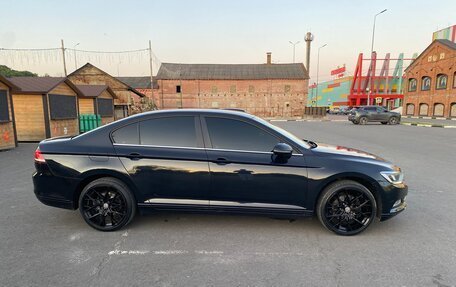 Volkswagen Passat B8 рестайлинг, 2015 год, 1 620 000 рублей, 5 фотография