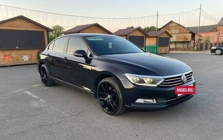 Volkswagen Passat B8 рестайлинг, 2015 год, 1 620 000 рублей, 6 фотография