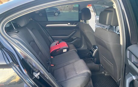Volkswagen Passat B8 рестайлинг, 2015 год, 1 620 000 рублей, 23 фотография
