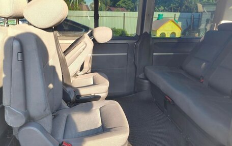 Volkswagen Multivan T5, 2004 год, 1 050 000 рублей, 9 фотография